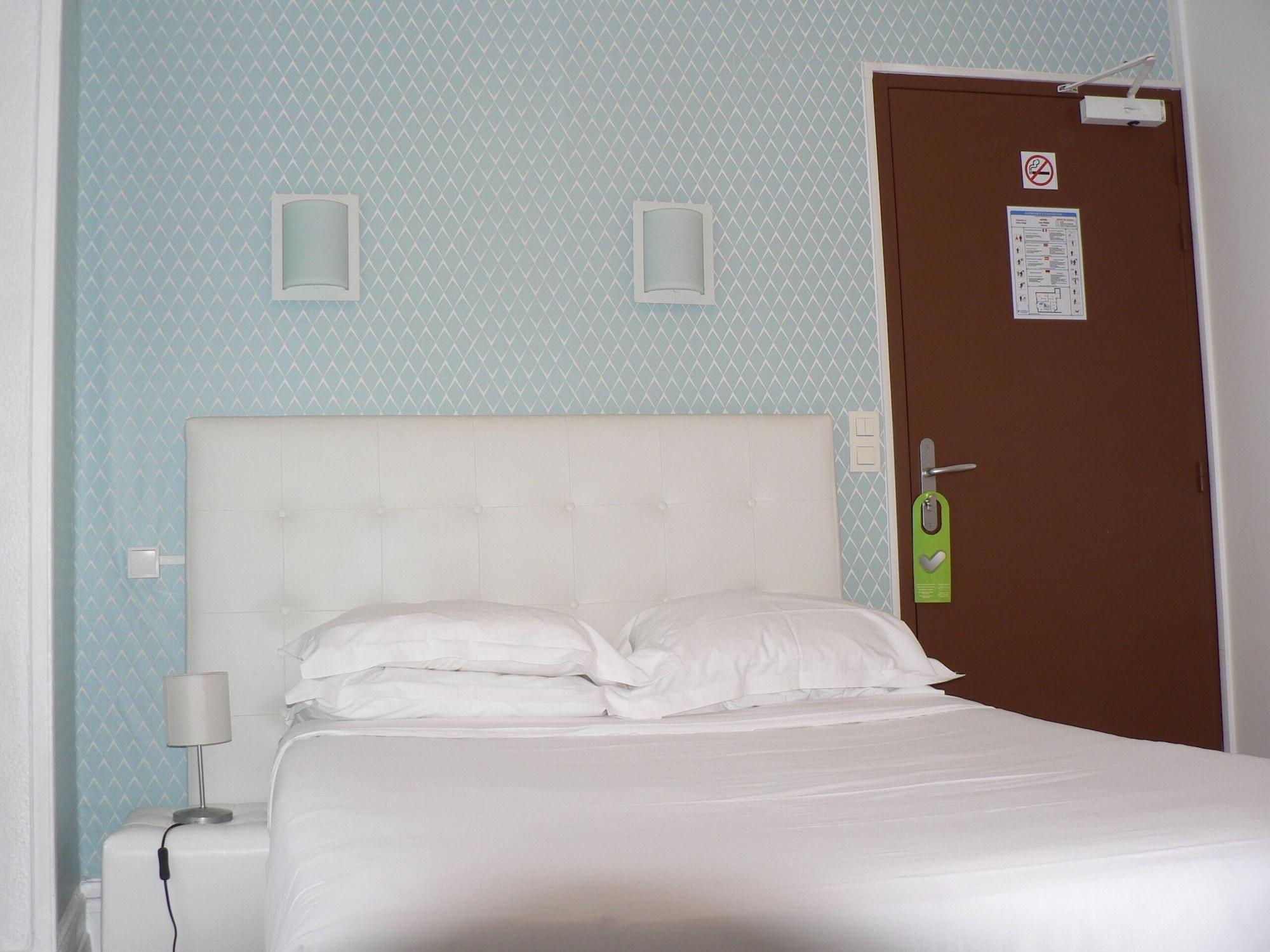 Hotel Les Alizes Біарріц Екстер'єр фото