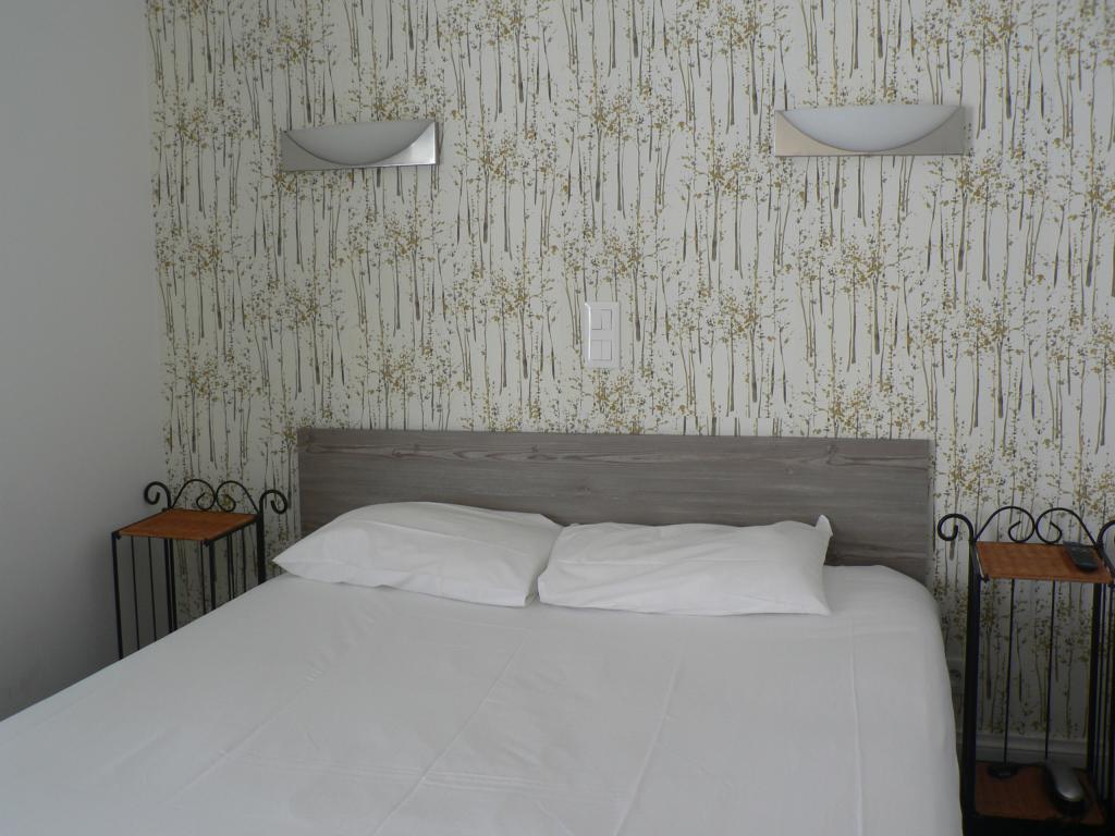 Hotel Les Alizes Біарріц Номер фото